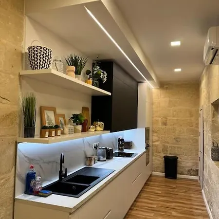 펜션 Townhouse 26 In Sliema, Malta
