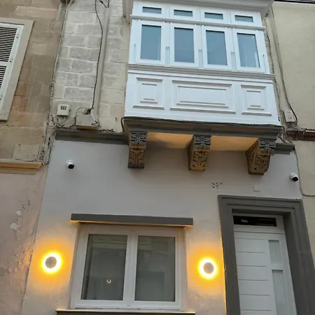 펜션 Townhouse 26 In Sliema, Malta 슬리에마
