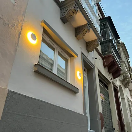 Townhouse 26 In Sliema, Malta 斯利马