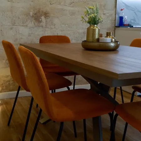 Townhouse 26 In Sliema, Malta Слима