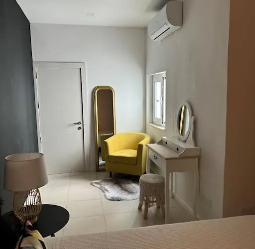 Casa de Férias Townhouse 26 In Sliema, Malta Sliema