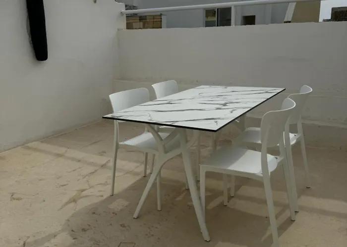 Townhouse 26 In Sliema, Malta