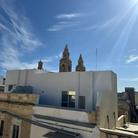 Townhouse 26 In Sliema, Malta